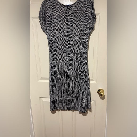 Faux wrap dress Joseph Ribkoff - Picture 2 of 3